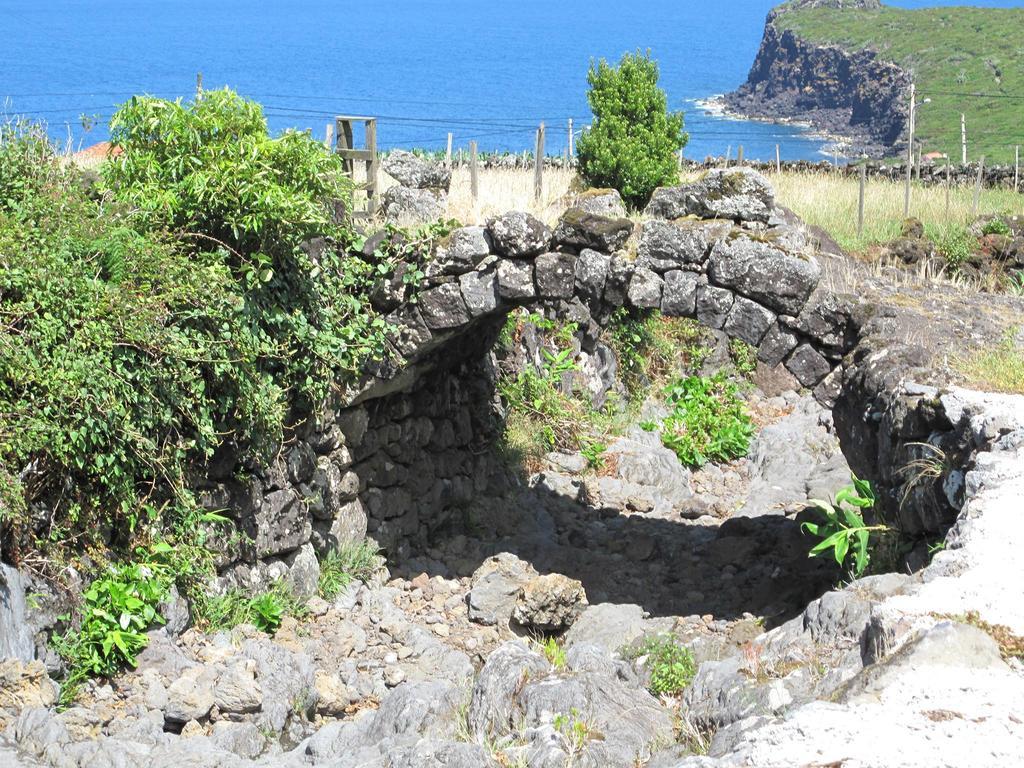 Pico Formoso Vinea Lava Alojamentos Pico Prainha  Bagian luar foto